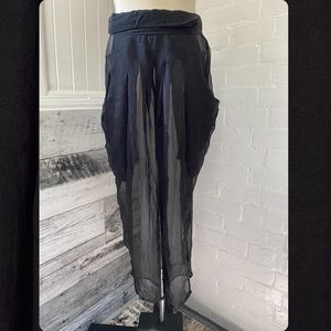 MASION CHI CHI VON TANG PANTS